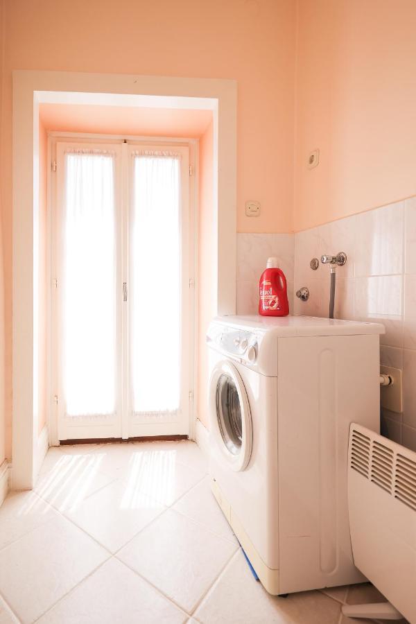 Two Bedroom Apartment In City Center Igor ซาดาร์ ภายนอก รูปภาพ